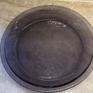 Vintage Amethyst Pyrex Pie Dish Purple Bakeware